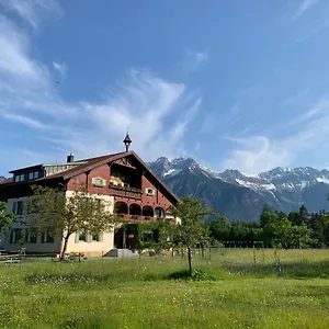 Landhotel Gasthof Eichhof Natters 2*, Innsbruck Austria