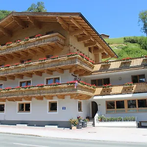 Pension Michael , Saalbach-Hinterglemm Austria